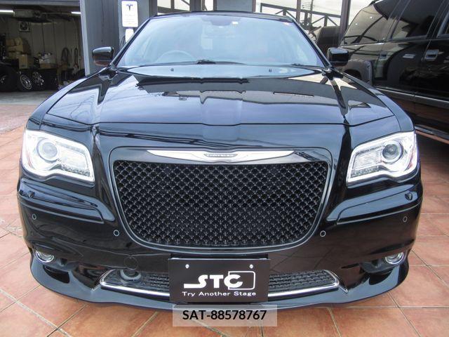 Chrysler 300 2013-09 210037-2