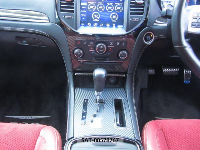 Chrysler 300 2013-09 210037-12