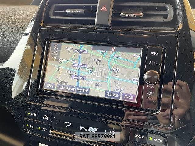 Toyota PRIUS 2018-02 281868-2