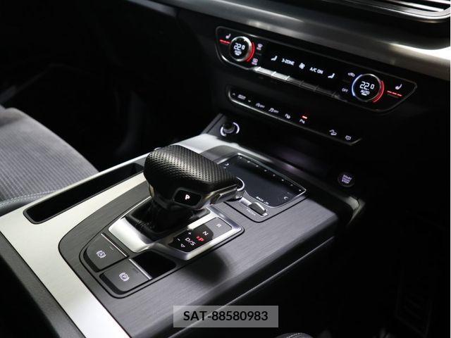 Audi Q5 2020-10 378007-11