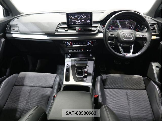 Audi Q5 2020-10 378007-9