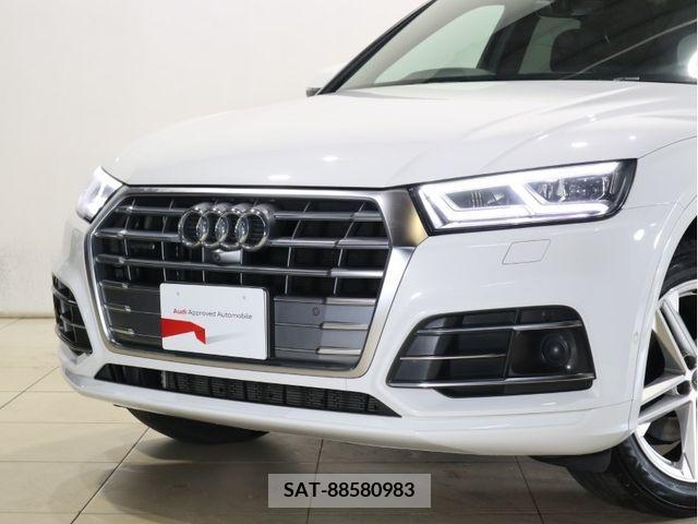 Audi Q5 2020-10 378007-5