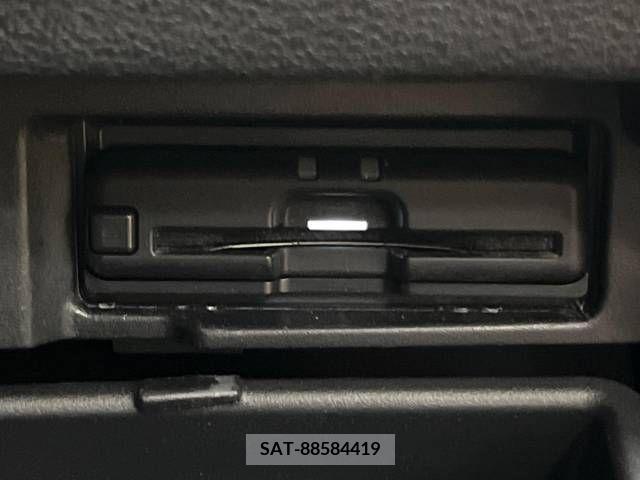 Nissan SERENA 2019-09 284122-7