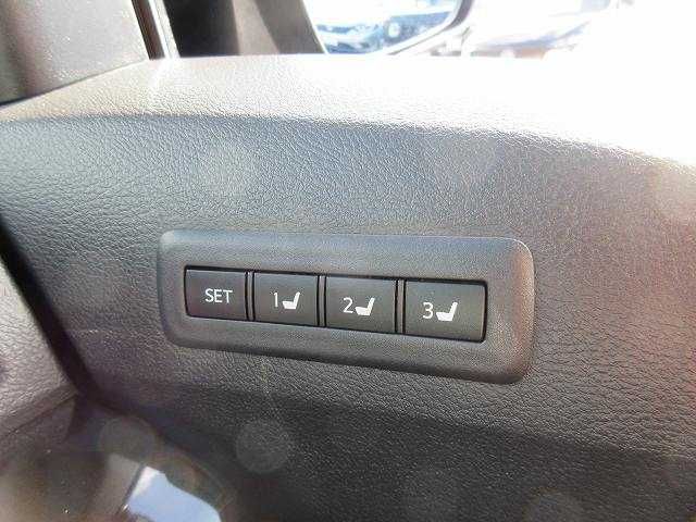 Toyota ALPHARD 2011-10 185824-7