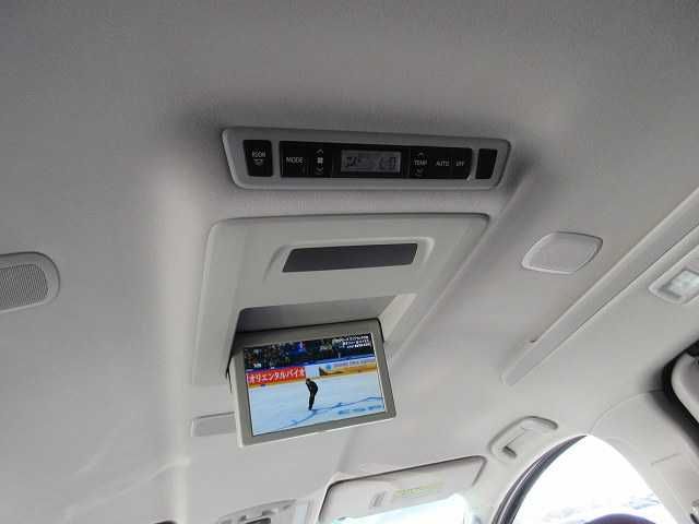 Toyota ALPHARD 2011-10 185824-13