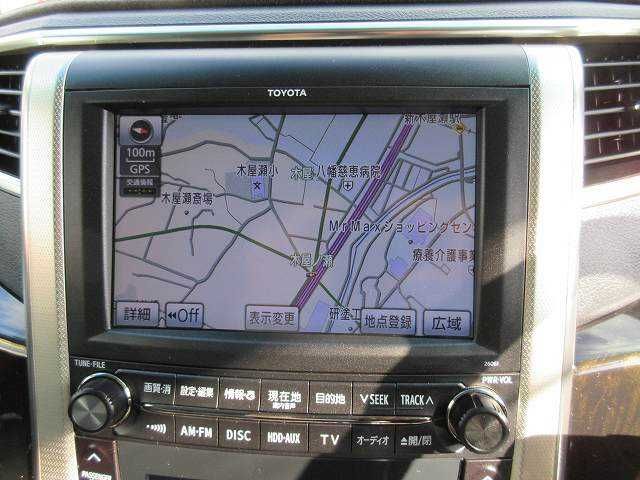 Toyota ALPHARD 2011-10 185824-3