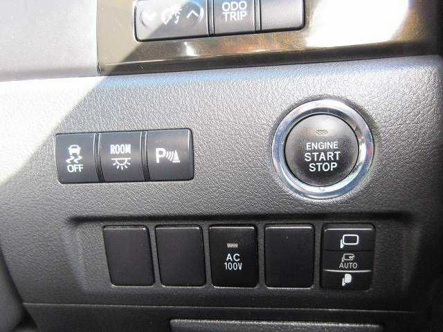 Toyota ALPHARD 2011-10 185824-6