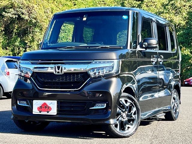 Honda N BOX CUSTOM 2017-10 186254-0
