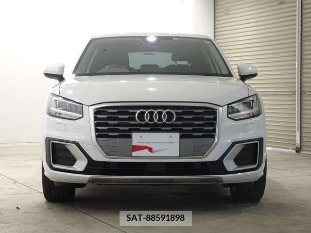Audi Q2 2019-03 384847-2