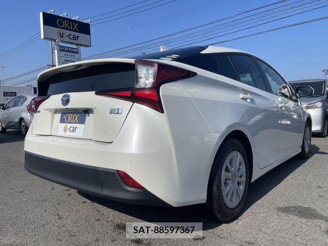 Toyota PRIUS 2019-02 209568-2