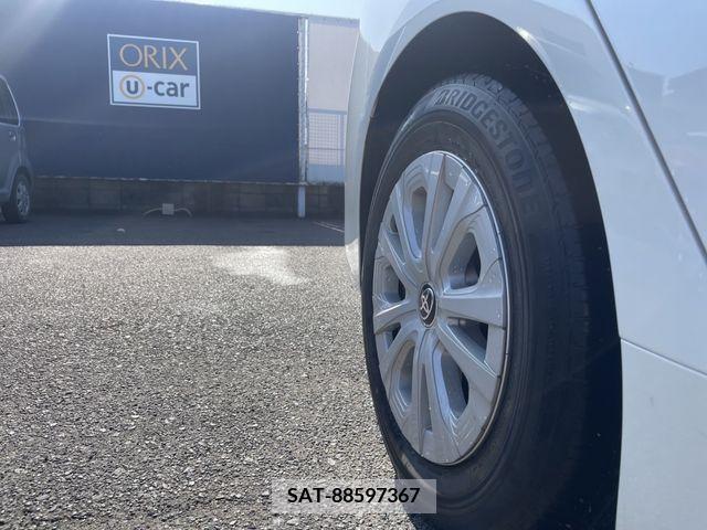 Toyota PRIUS 2019-02 209568-18