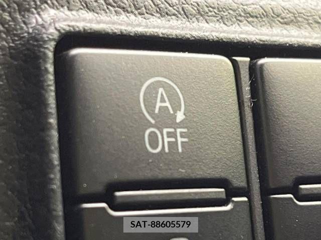 Toyota SIENTA 2020-06 228996-7
