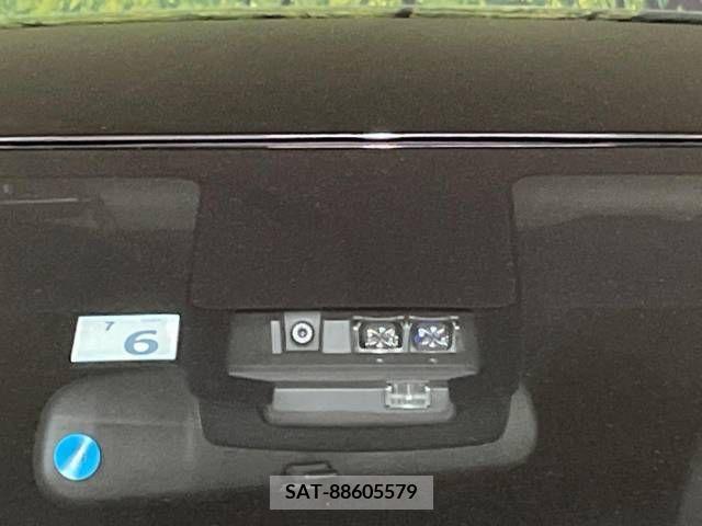Toyota SIENTA 2020-06 228996-2
