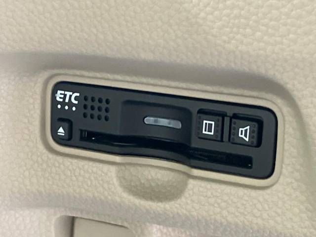 Honda N BOX 2018-03 9896-7
