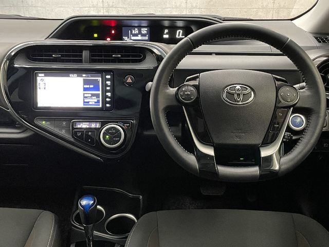 Toyota AQUA 2020-10 181222-1