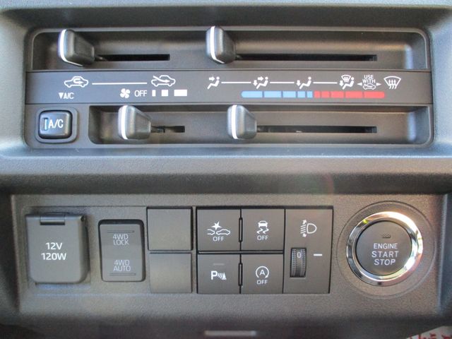 Daihatsu HIJET TRUCK 2022-10 2881-14