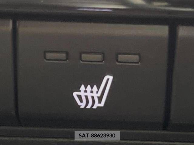 Mazda MAZDA3 2019-11 246679-7