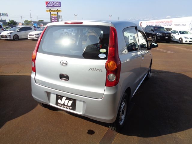 Daihatsu MIRA 2011-04 3294-2