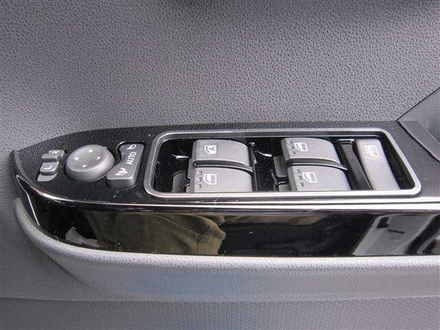 Daihatsu TANTO CUSTOM 2022-10 707-5