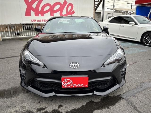 Toyota 86 2016-11 194906-1