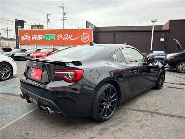 Toyota 86 2016-11 194906-4