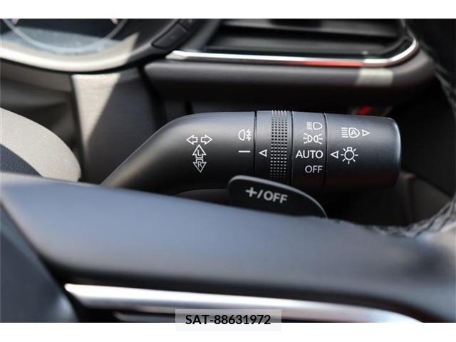 Mazda CX-30 2022-04 295873-16