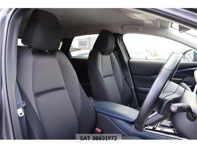 Mazda CX-30 2022-04 295873-22