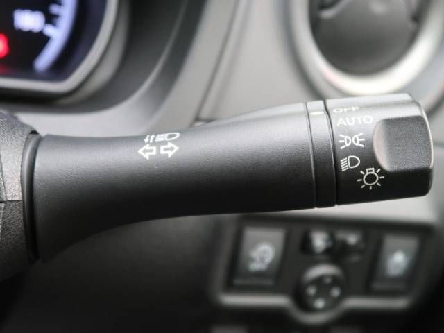 Nissan NOTE 2018-07 1493-11