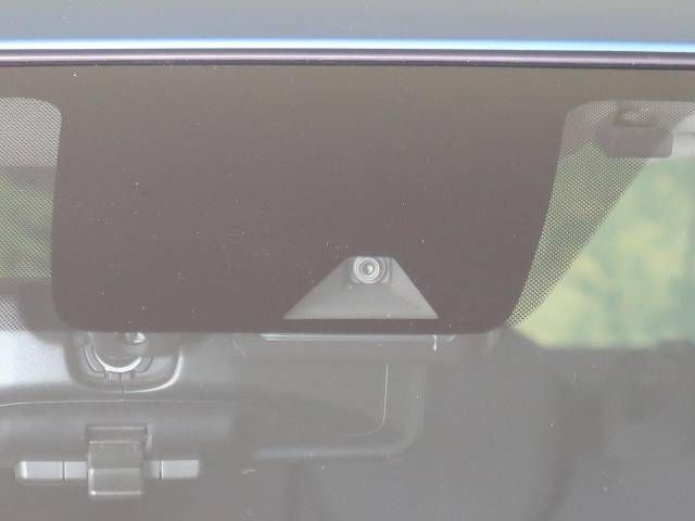 Nissan NOTE 2018-07 1493-7