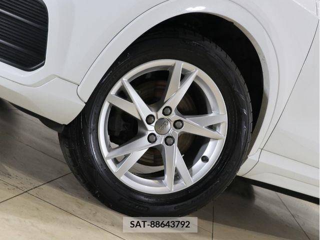 Audi Q3 2016-11 381589-25