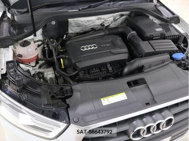 Audi Q3 2016-11 381589-24