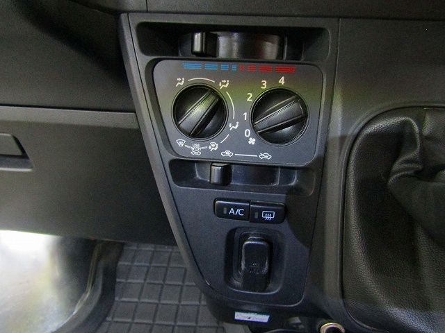 Daihatsu HIJET CARGO 2020-02 188465-14