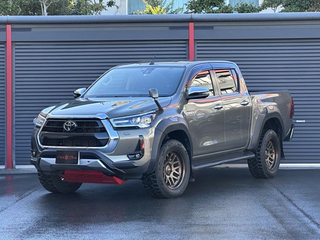 Toyota HILUX 2021-05 192409-0