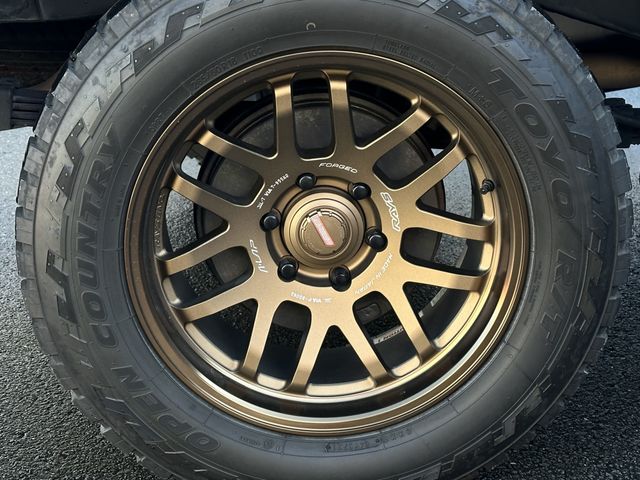 Toyota HILUX 2021-05 192409-19