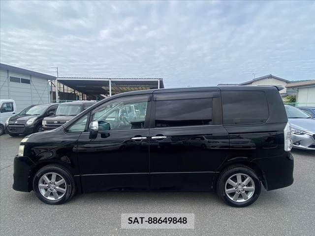 Toyota VOXY 2008-08 289263-9