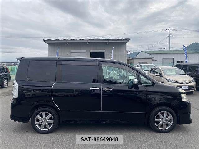 Toyota VOXY 2008-08 289263-8