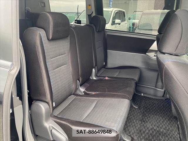 Toyota VOXY 2008-08 289263-21
