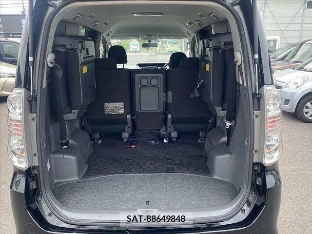 Toyota VOXY 2008-08 289263-14