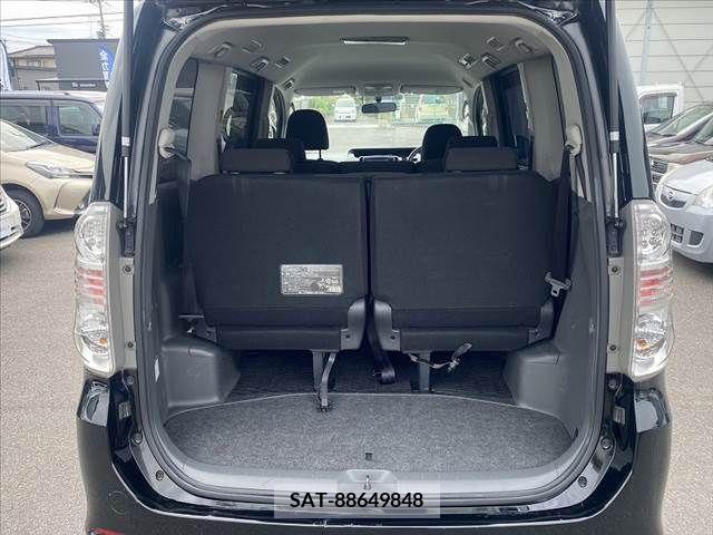 Toyota VOXY 2008-08 289263-13