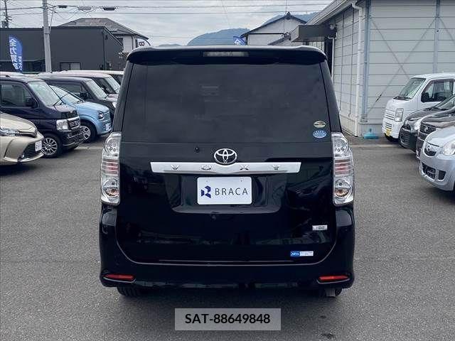 Toyota VOXY 2008-08 289263-11