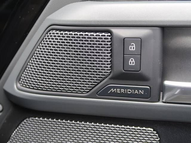 ROVER DEFENDER 2022-01 188783-7