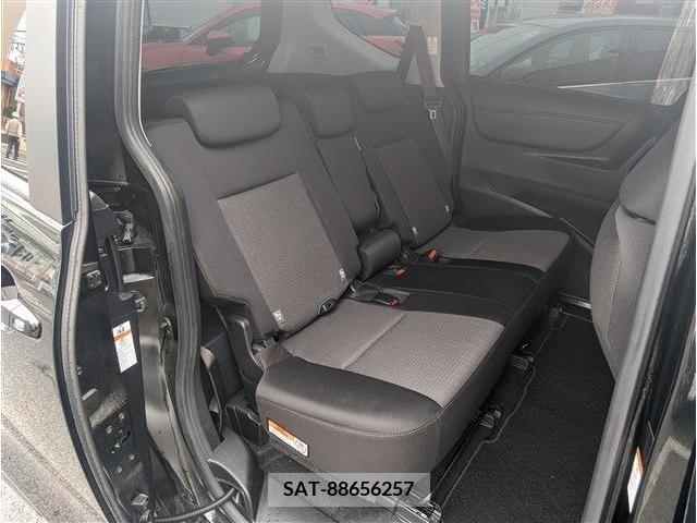 Toyota SIENTA 2022-04 287126-6