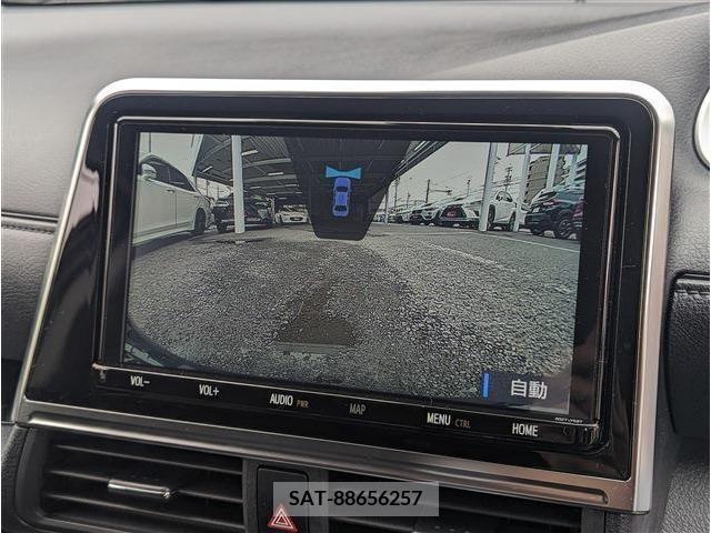 Toyota SIENTA 2022-04 287126-13
