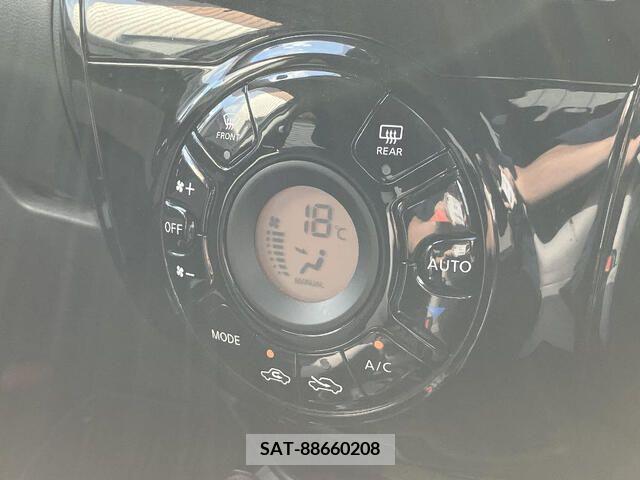 Nissan NOTE 2018-07 365282-13