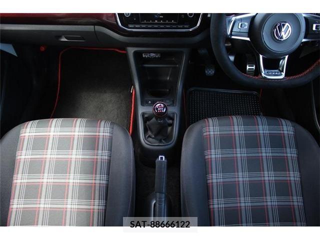 VolksWagen UP! 2020-01 375244-8