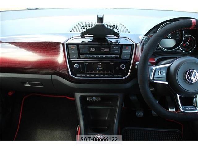 VolksWagen UP! 2020-01 375244-7