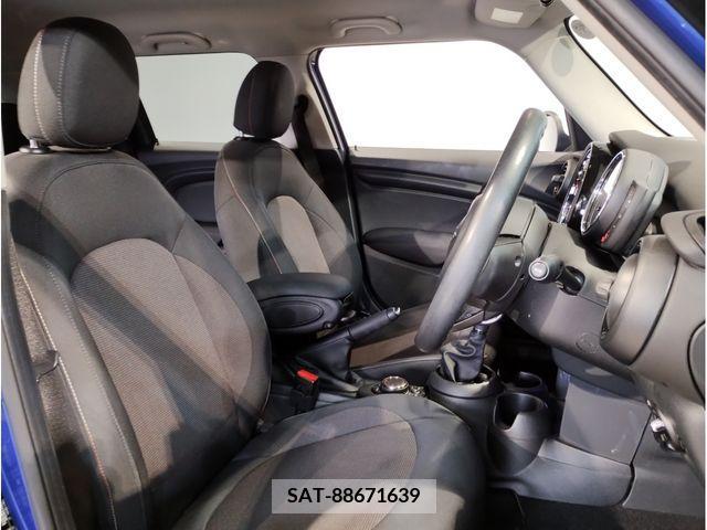 Bmw MINI 2019-04 215202-1
