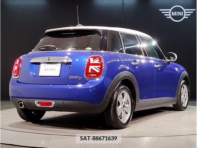 Bmw MINI 2019-04 215202-2