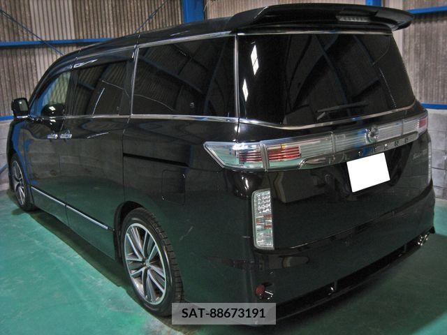 Nissan ELGRAND 2017-06 268500-1