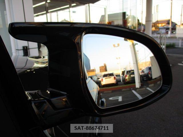 Bmw XM 2023-06 204940-11